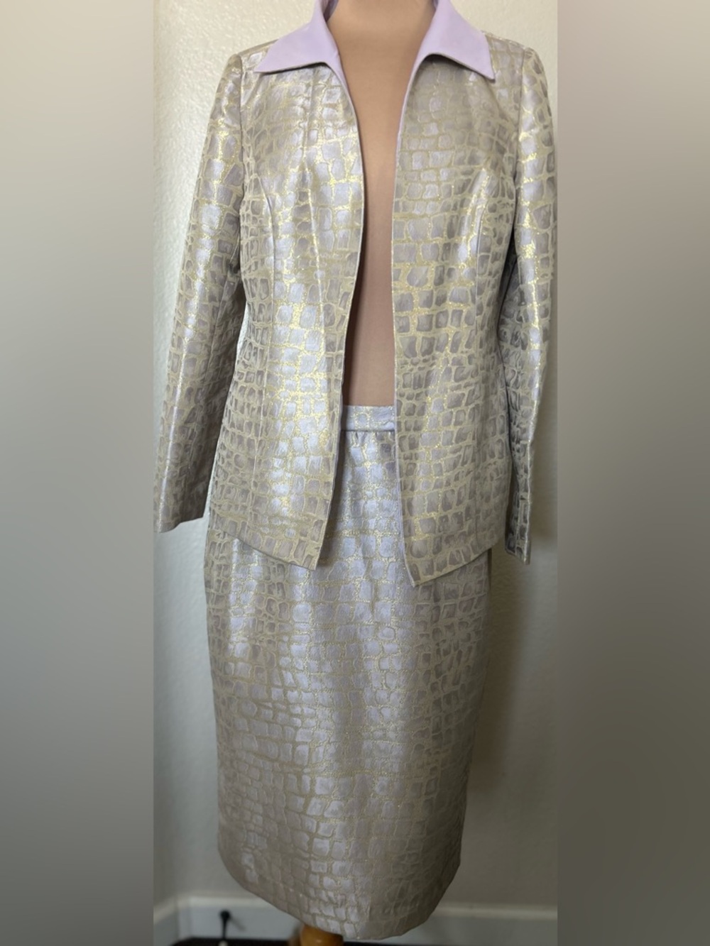 Midnight Velvet Metallic Gold-Accented Lilac Skirt Suit